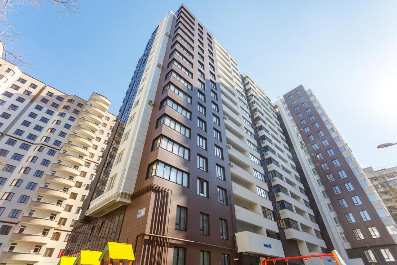 Double Skyhouse Exclusive Apartments 基希讷乌 外观 照片